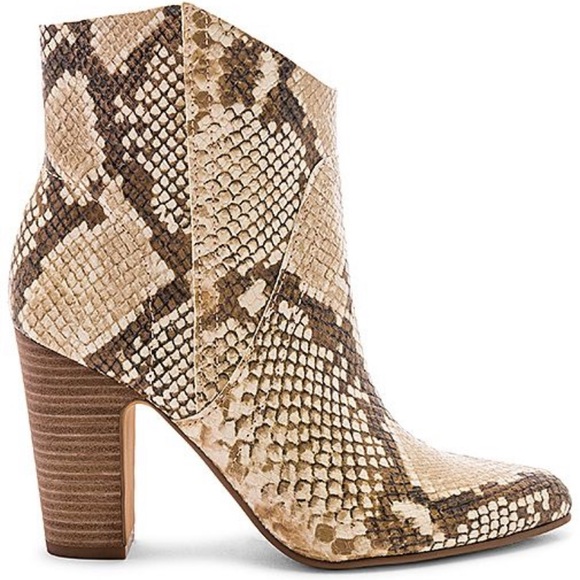 Vince Camuto Shoes - 🐍 PYTHON VINCE CAMUTO BOOTIES